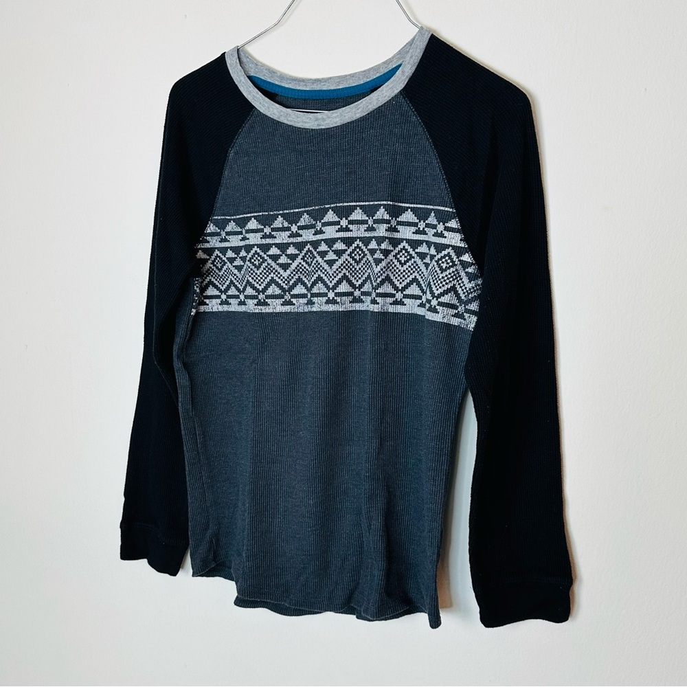Old Navy Long Sleeves Sweater For Boys